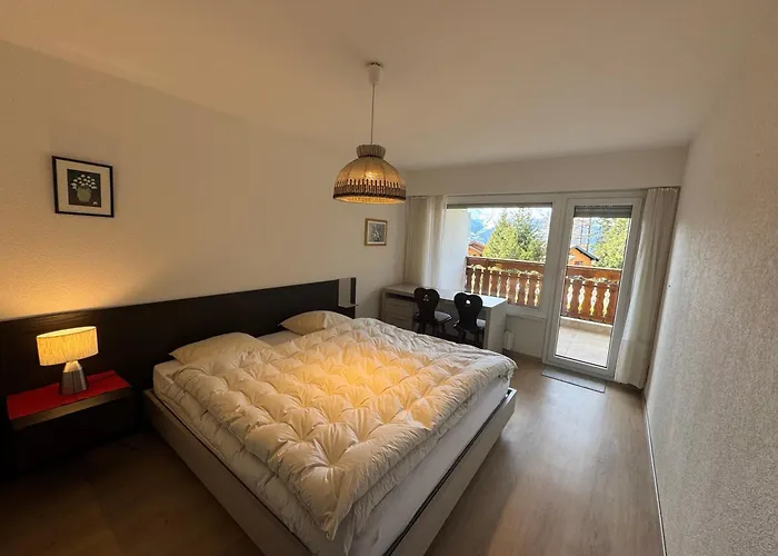 アパート Arnica 20 *